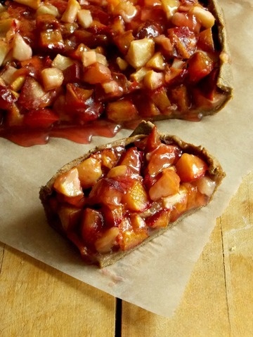 Фруктовая галета на тыквенном тесте