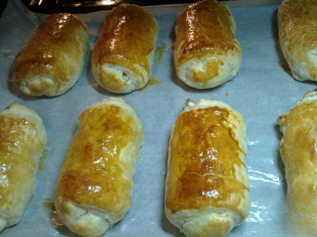 Pancakes with oats, cottage cheese filling