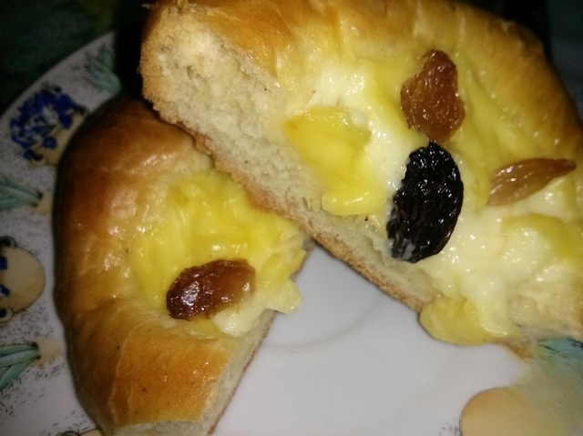 Tarts with pudding