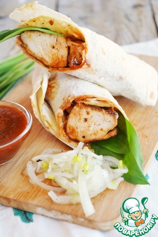 Chicken kebab in pita bread