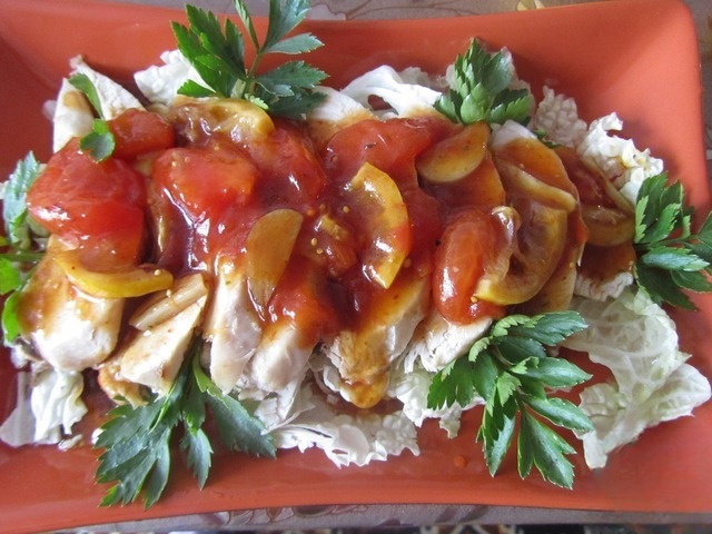 Poached chicken breast with soy-lemon sauce