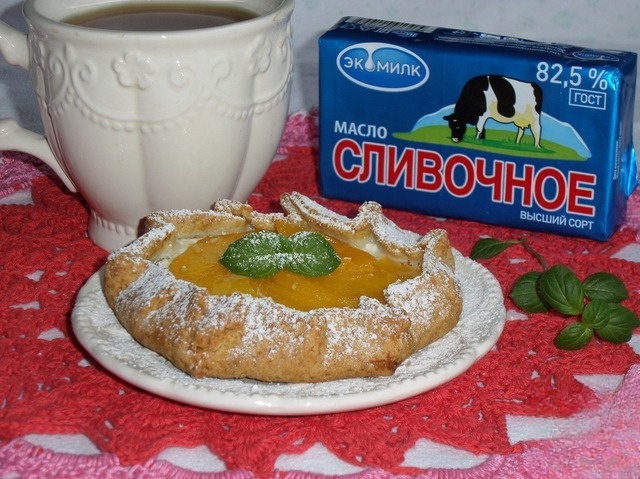 Галеты с творогом и персиками