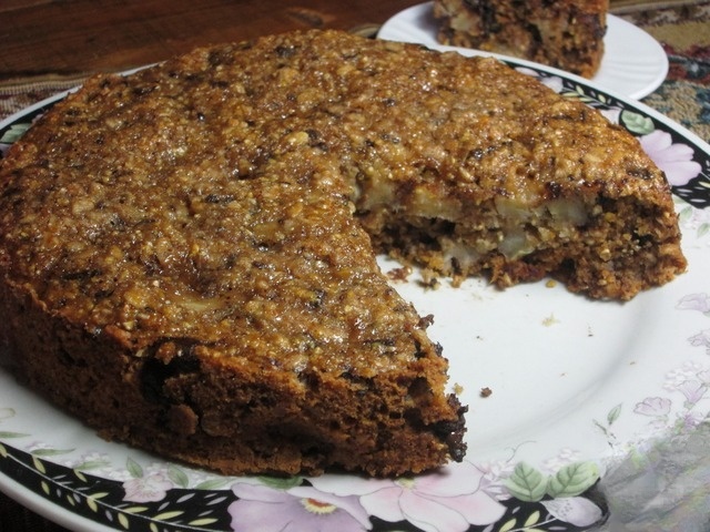 Lenten chocolate cake with banana