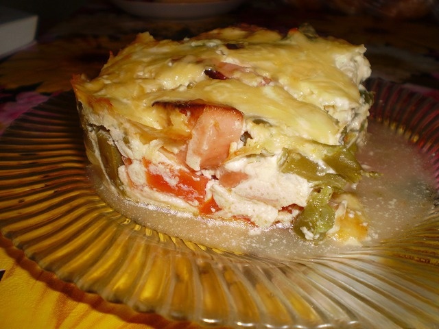 Запеканка с сардельками