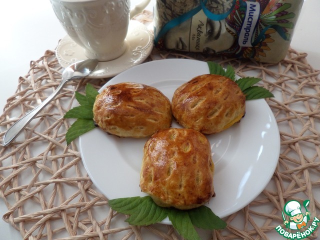 Пирожки с ананасами