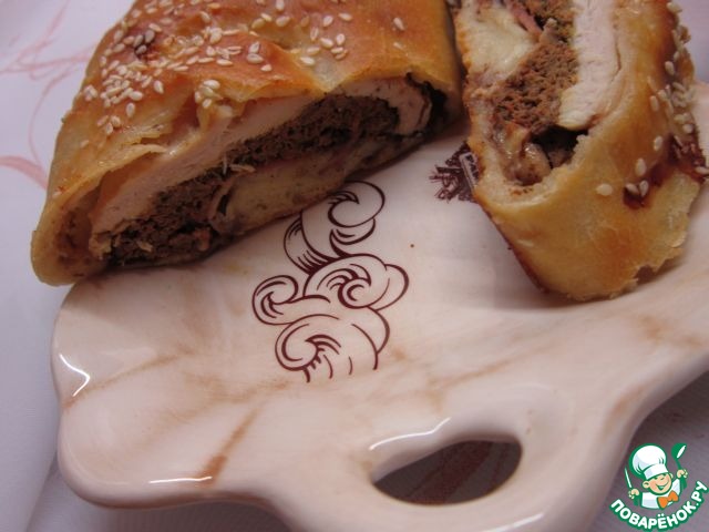 Кулебяка мясная