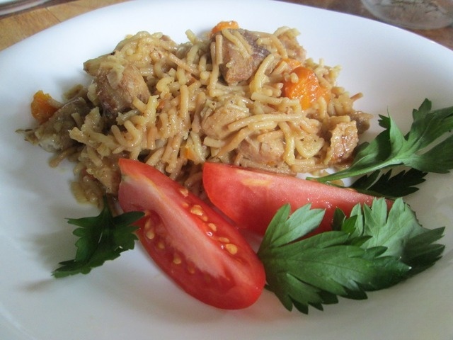 Pilaf pasta in the slow cooker