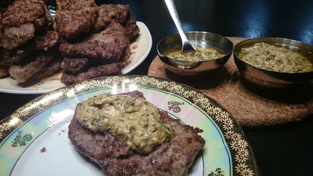 Veal scaloppini with mustard
