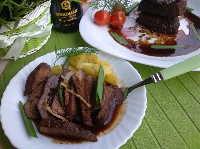 Beef in soy sauce and red wine