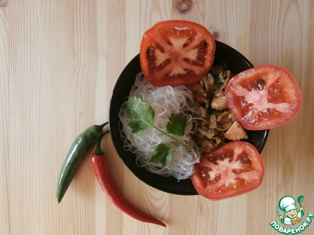 Chicken with pork and mushrooms