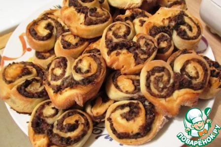 Плюшки сладкие с фасолью 