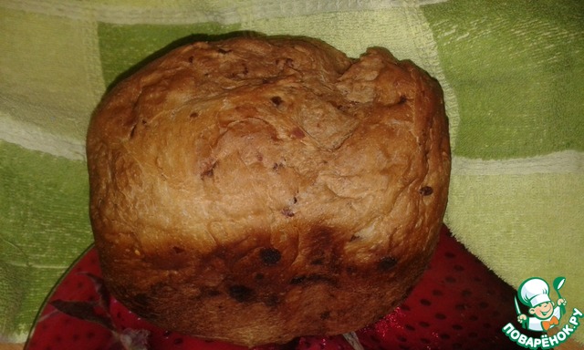 Chocolate bread with dates and sesame seeds