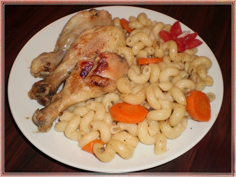 Chicken Oriental pasta of Cavatappi /cavatappi