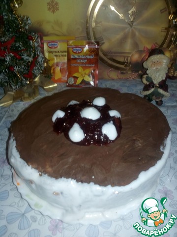 Песочно-бисквитный пирог с клубникой