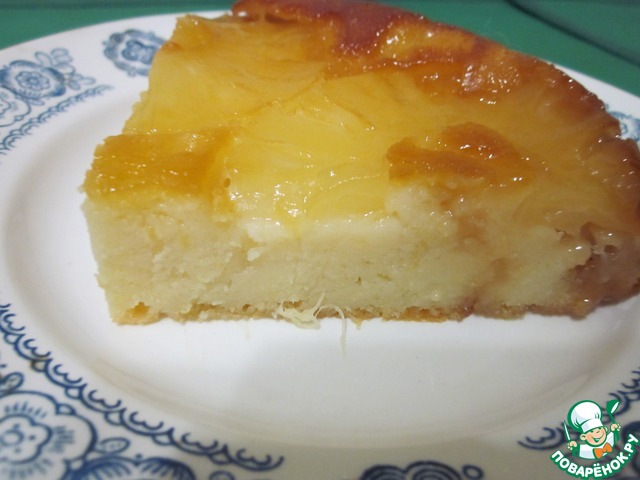 Cake with canned pineapple