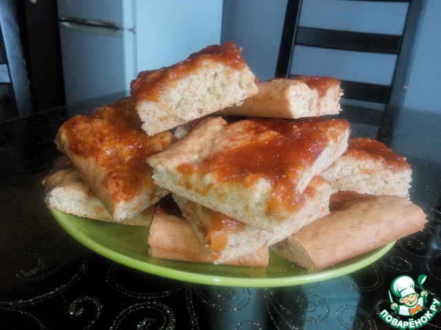 Lenten biscuits with peach