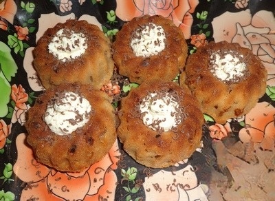 Яблочно-грушевые кексы с творожной начинкой