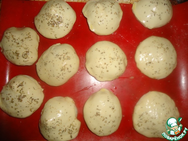 Пирожки с куриным фаршем и сыром