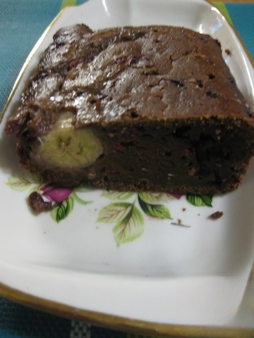 Chocolate cupcake with banana and cranberries