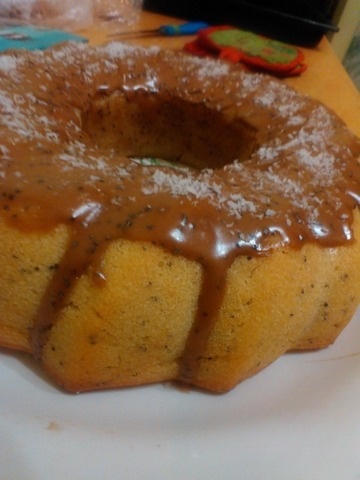 Poppy seed cake simple