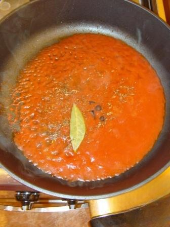 Смажений гарбуз з томатним соусом