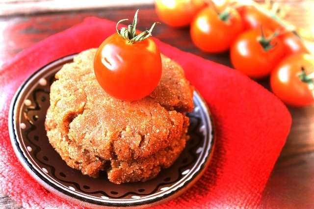 Spicy buckwheat-tomato meatballs