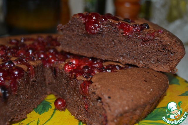 Brownie with cranberries