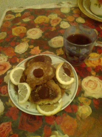 Banana lemon pancakes on the water