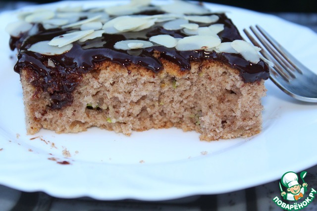 Сладкий кабачковый пирог