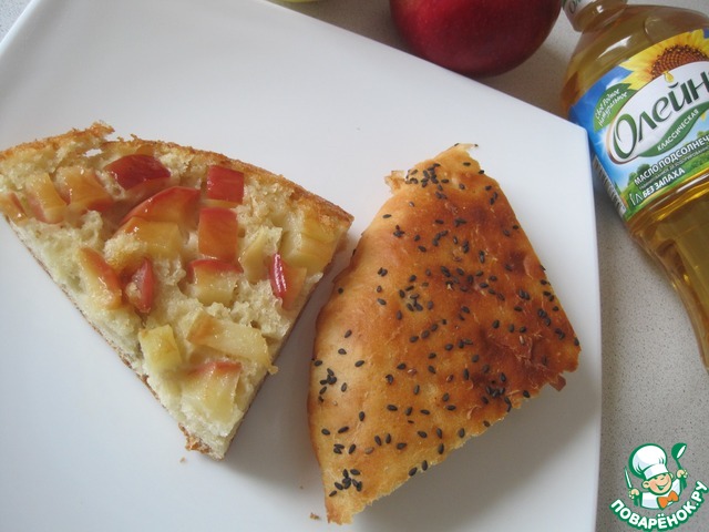 Постная лепешка с яблоками