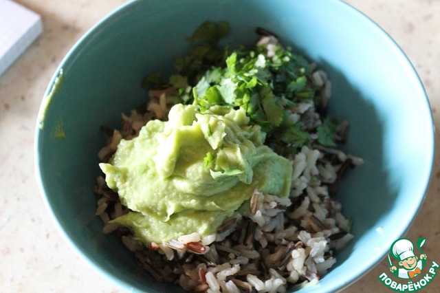 Rice with avocado