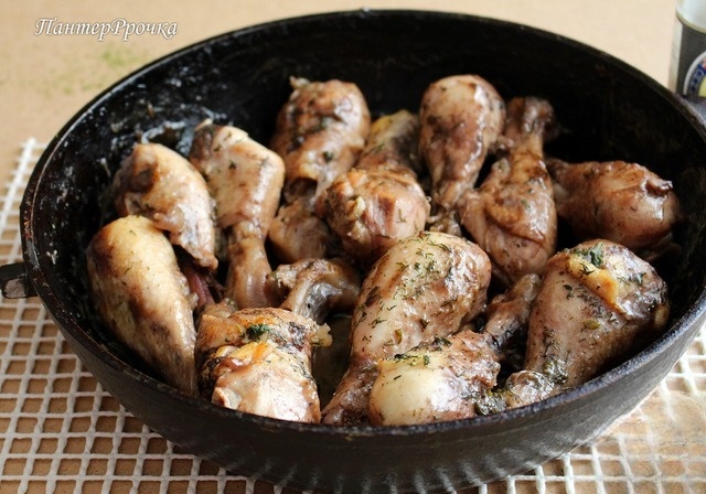 Tender chicken legs in sweet and sour sauce