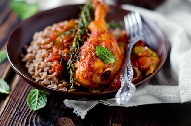 Chicken in tomato sauce