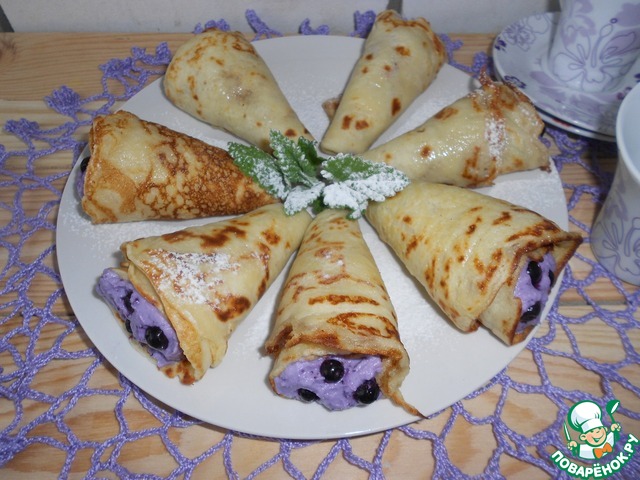Pancakes with blueberry ricotta