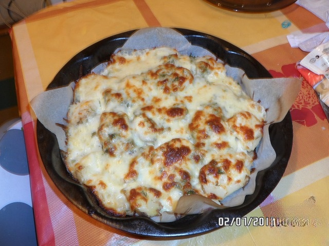 Картофель, запеченный с сыром сулугуни