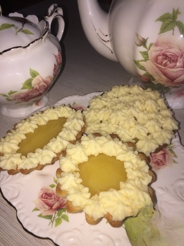 Тарталетки с лимонным курдом