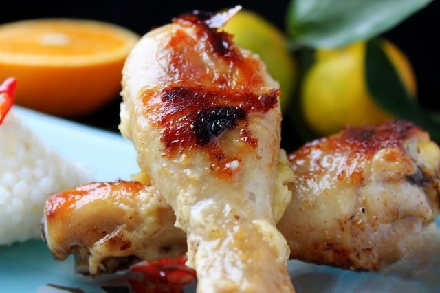 Chicken drumsticks with herbs