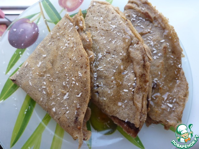 Buckwheat pancakes with chocolate-pear filling