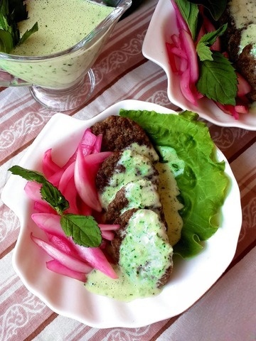 Acute liver cutlets with sauce 