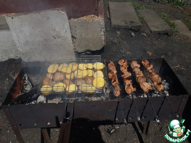 Pork skewers in kvass