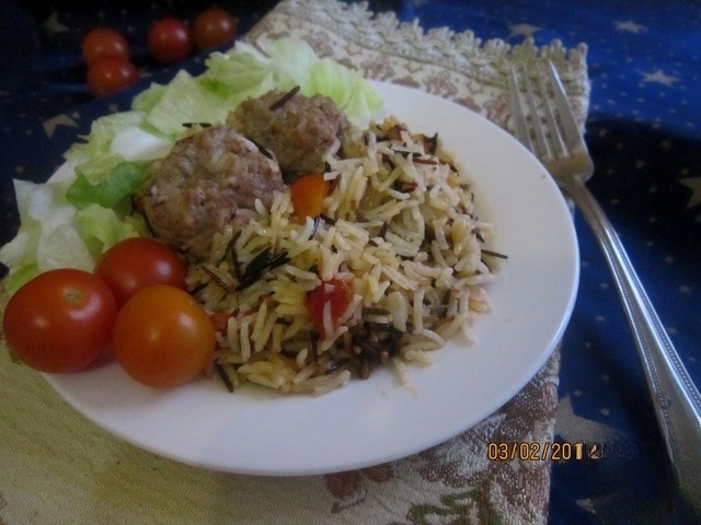 Рагу с рисом и фрикадельками по-восточному