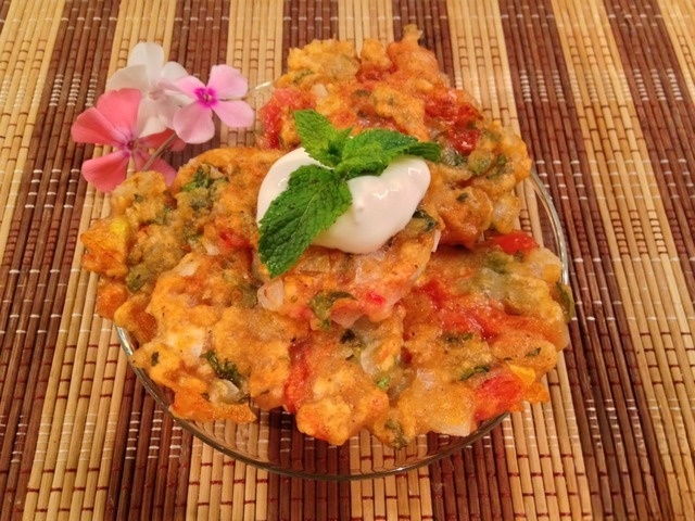 Fritters, tomatoes with mint