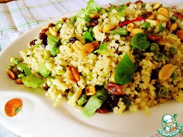 Bulgur with green peas