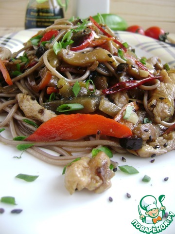 Soba with eggplant and chicken