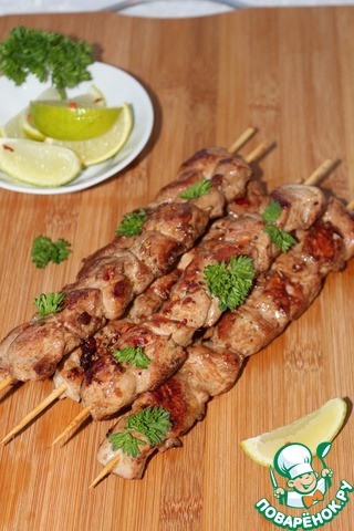 Skewers of chicken in Oriental style