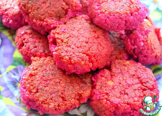 Millet dumplings with cottage cheese and beets