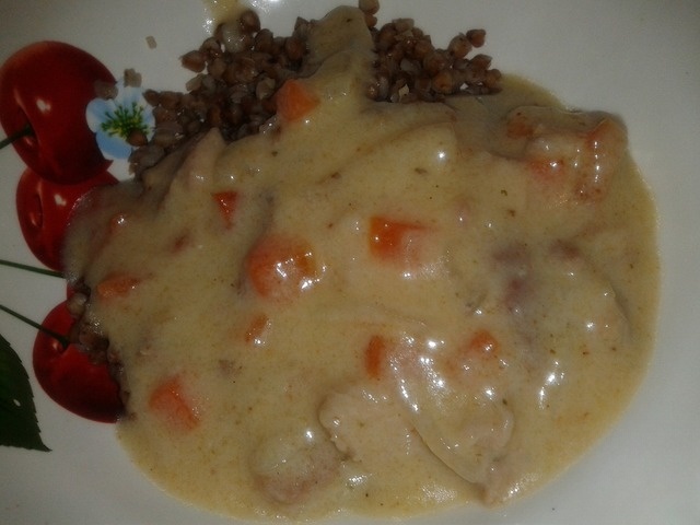 Гуляш с курицей