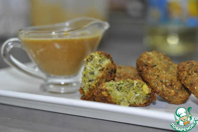 Falafel with tahini paste