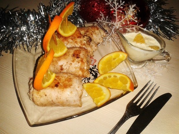 Куриные рулетики с майонезно-апельсиновым соусом