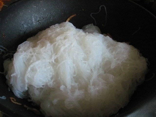 Bean vermicelli Longkou with sauce 